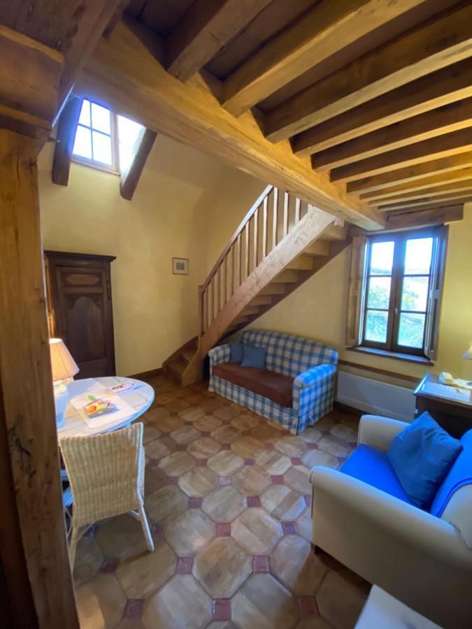 Le Hameau De Barboron Hotell Savigny-lès-Beaune Exteriör bild