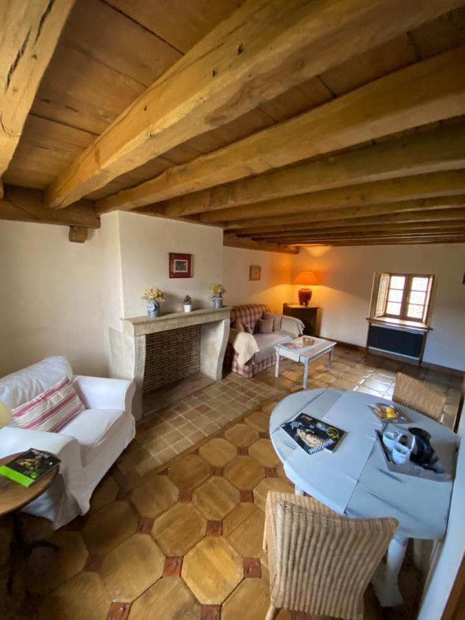 Le Hameau De Barboron Hotell Savigny-lès-Beaune Exteriör bild