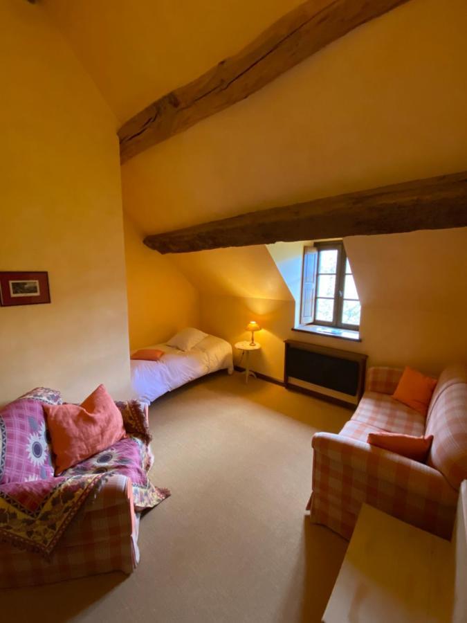 Le Hameau De Barboron Hotell Savigny-lès-Beaune Exteriör bild