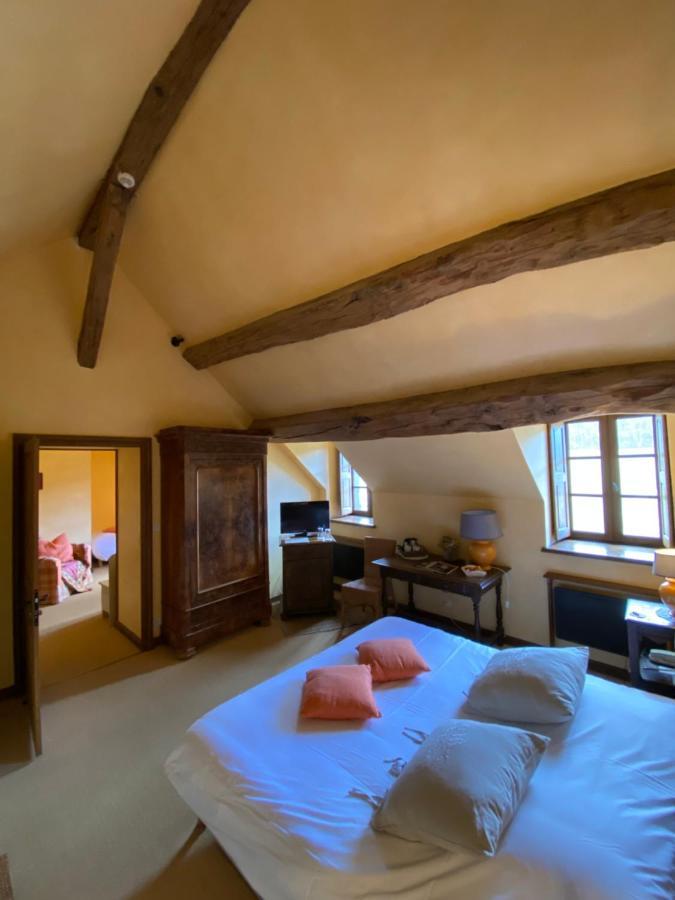 Le Hameau De Barboron Hotell Savigny-lès-Beaune Exteriör bild