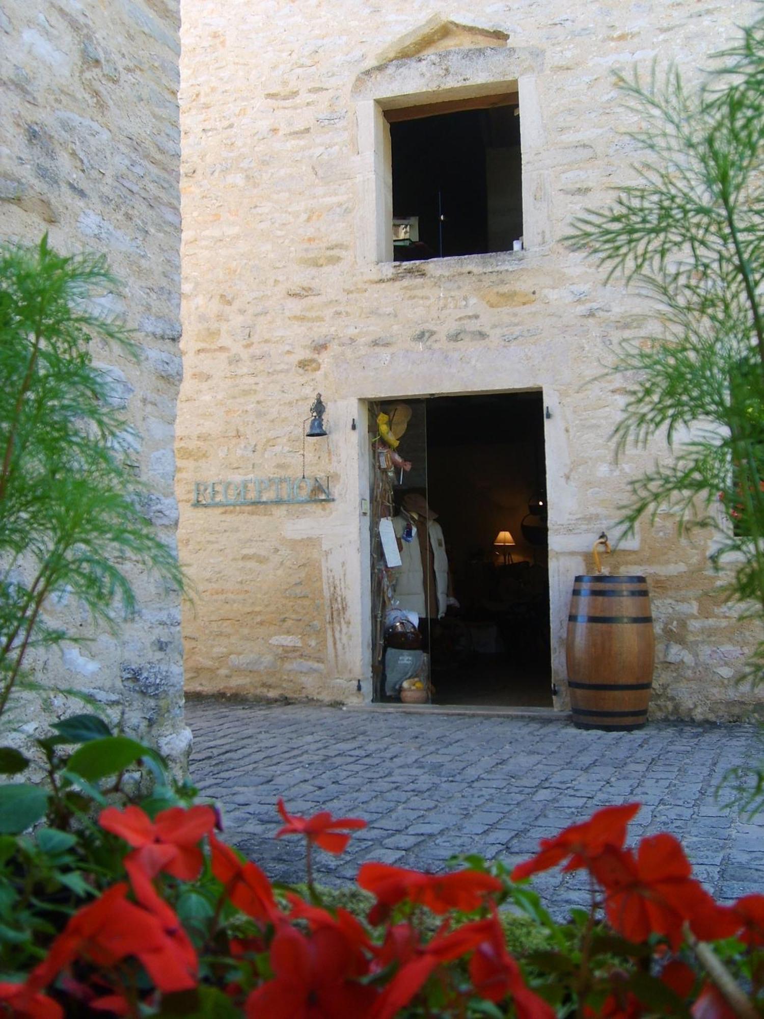 Le Hameau De Barboron Hotell Savigny-lès-Beaune Exteriör bild