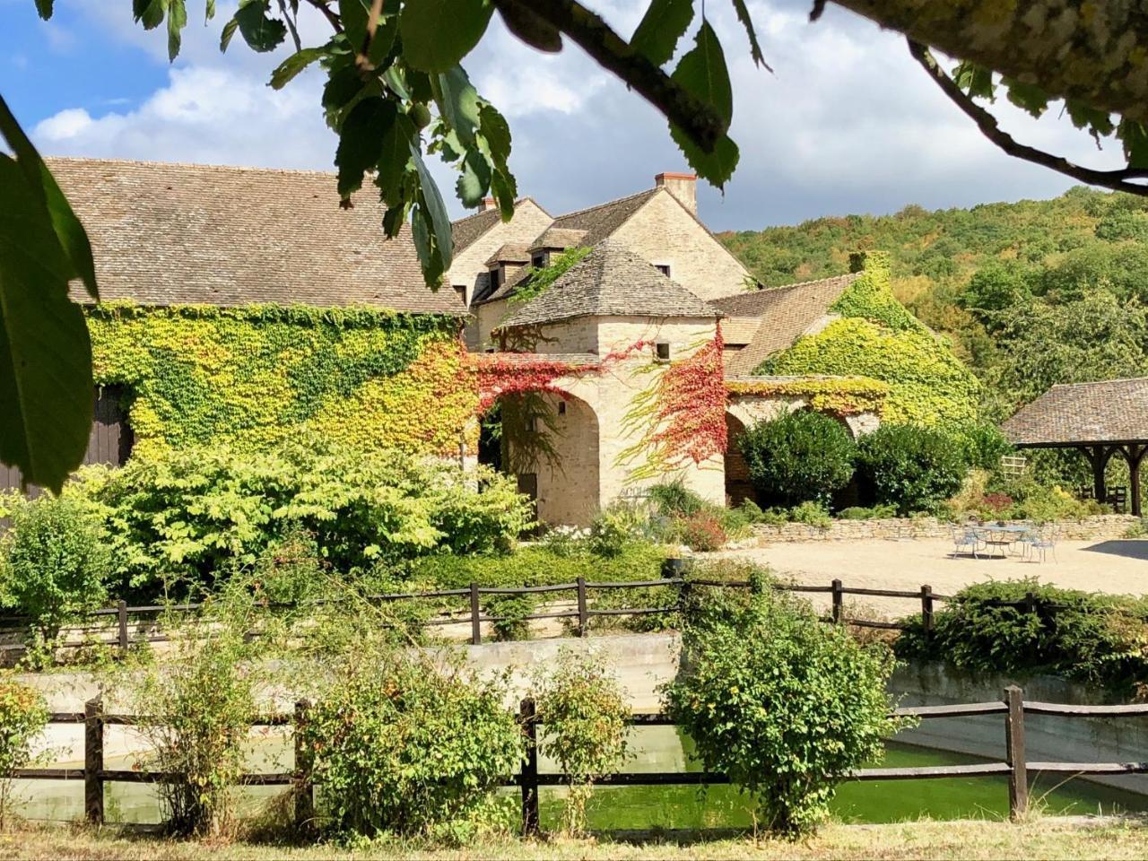 Le Hameau De Barboron Hotell Savigny-lès-Beaune Exteriör bild