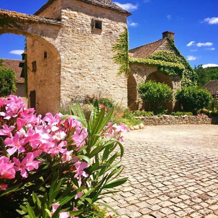 Le Hameau De Barboron Hotell Savigny-lès-Beaune Exteriör bild