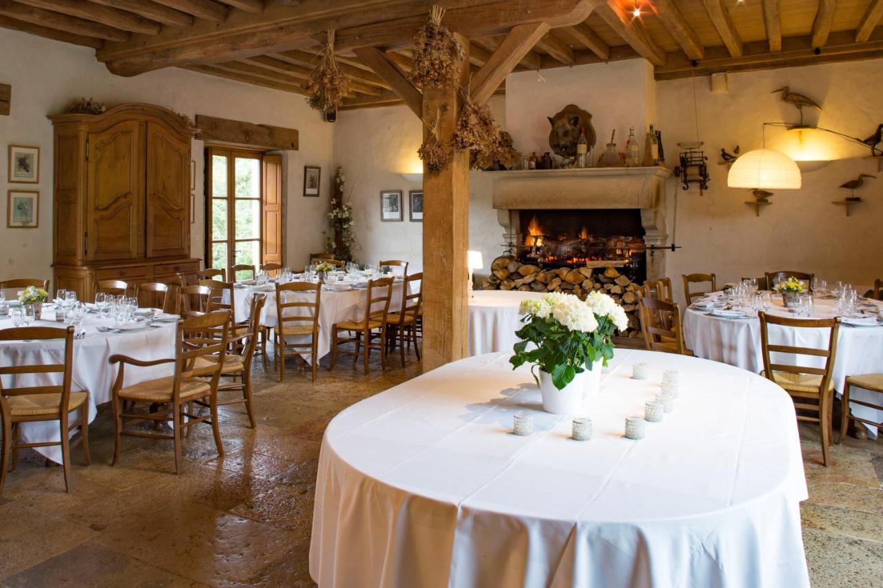 Le Hameau De Barboron Hotell Savigny-lès-Beaune Exteriör bild